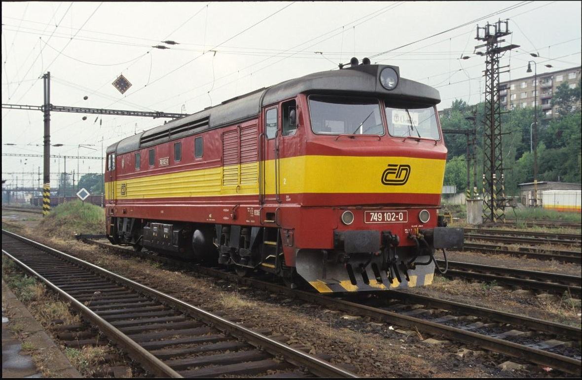 Lokomotiva řady 749 „Bardotka“, stejný typ jako na trati Praha–Znojmo